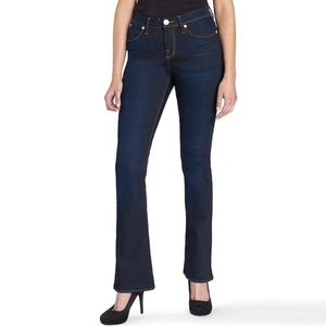 Rock & Republic Kendra Curvy Boot Cut Jean 4